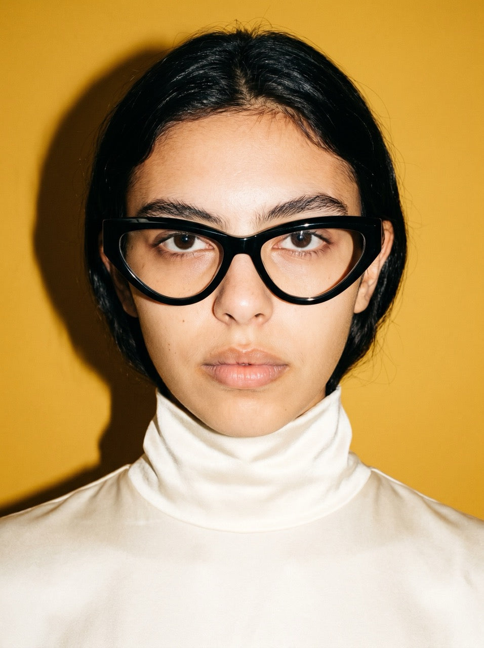 Blaulichtfilter-Brille mit Sehstärke: Sinnvoll für Bildschirmarbeit oder nur Marketing?