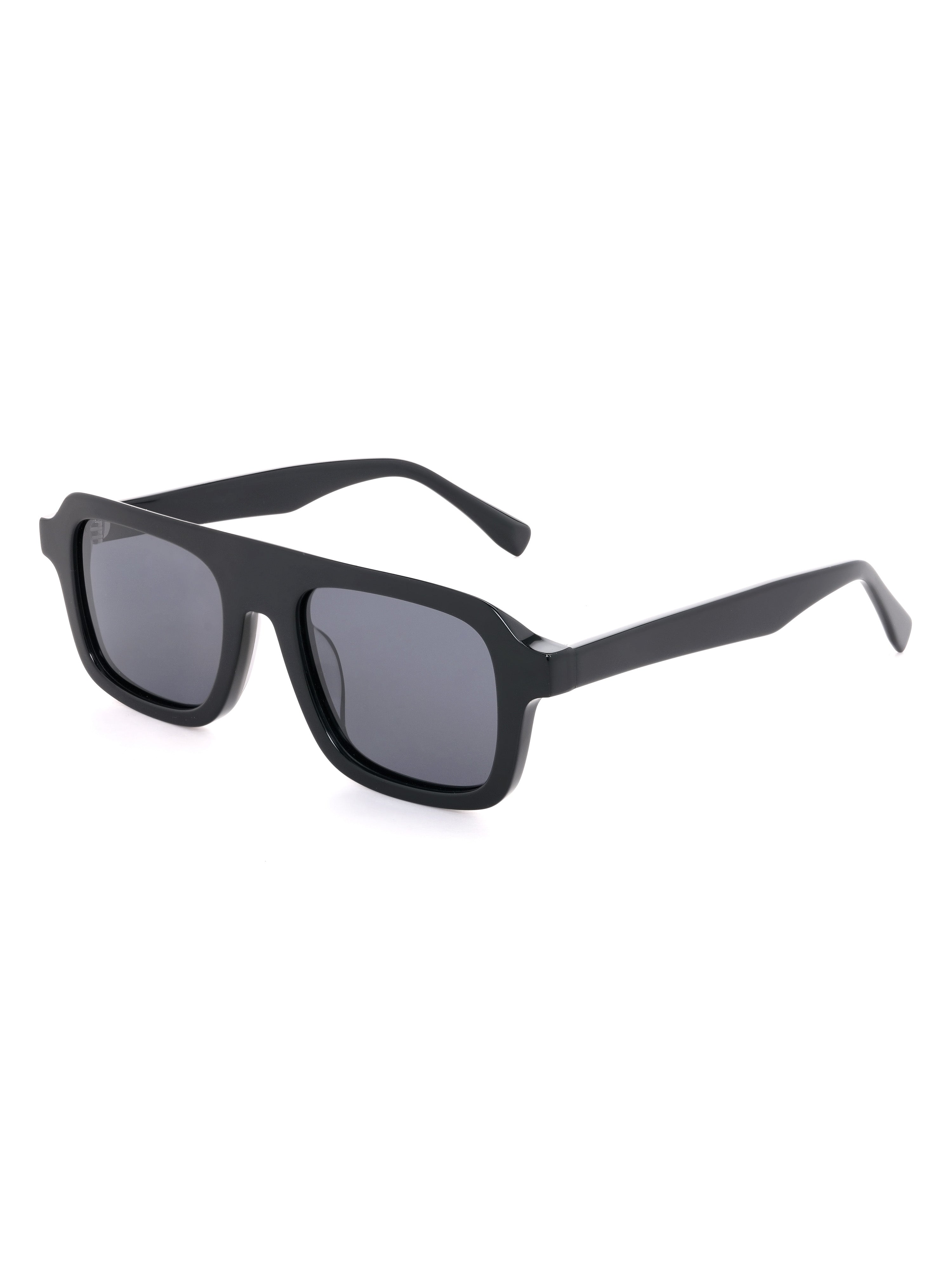 Capri Sonnenbrille Midnight Black Schraegansicht