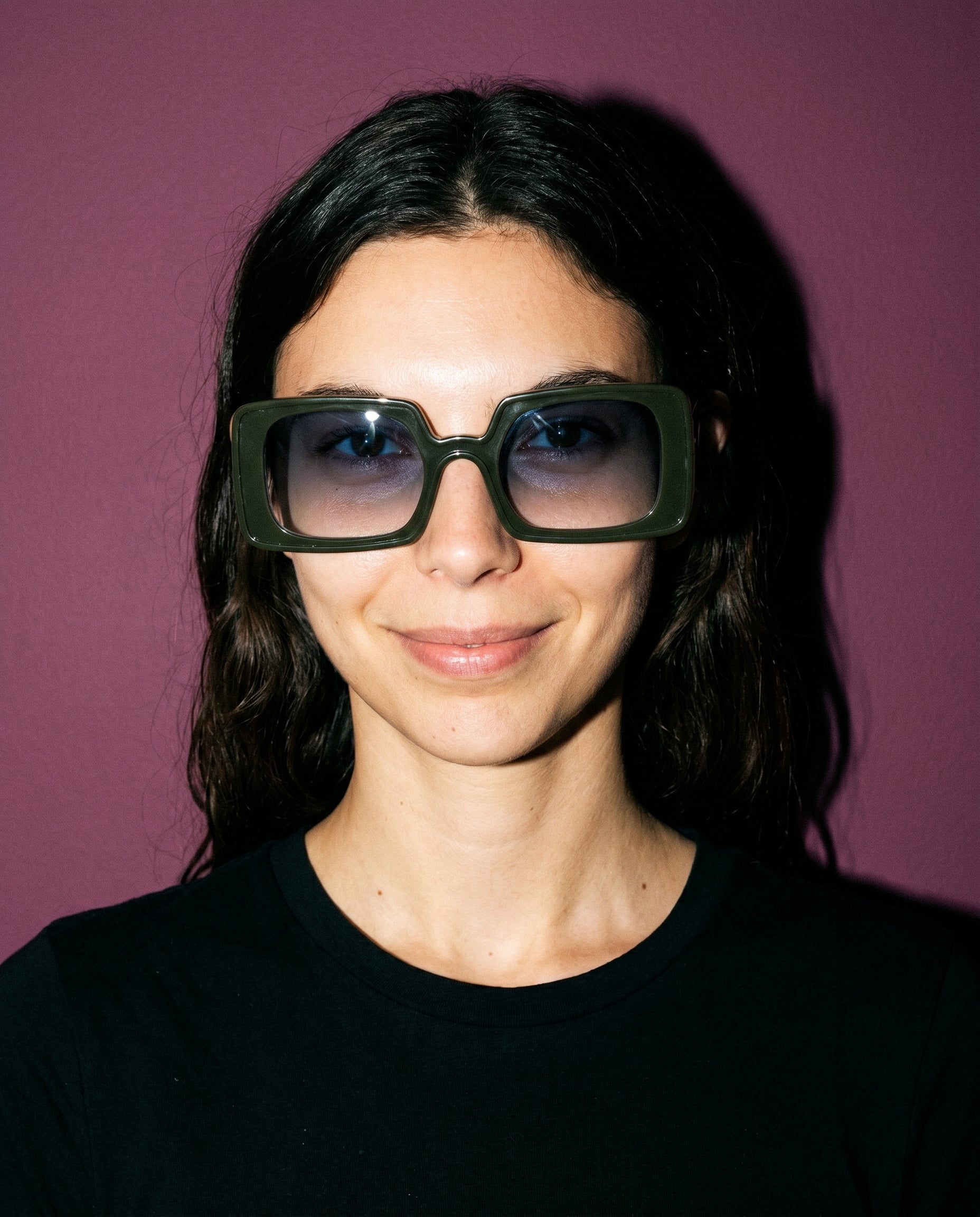 Haarlem Sonnenbrille in Forest Green am Modell 4